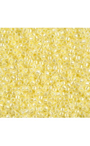 Miyuki delica beads 10/0 - Lined crystal pale yellow luster DBM-232